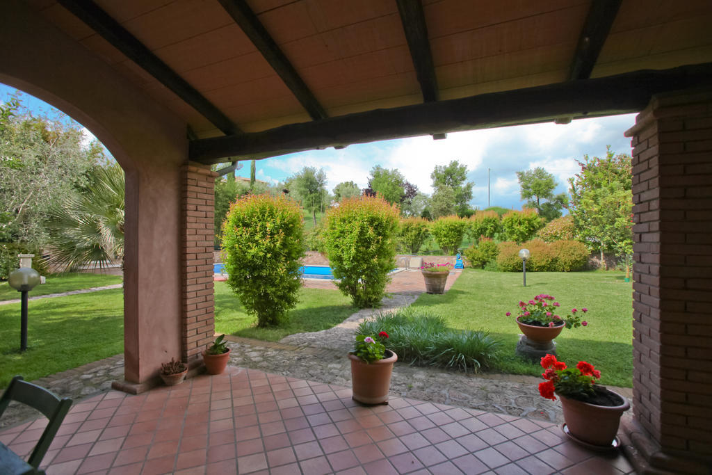Agriturismo Da Lorena Marsiliana Exterior photo